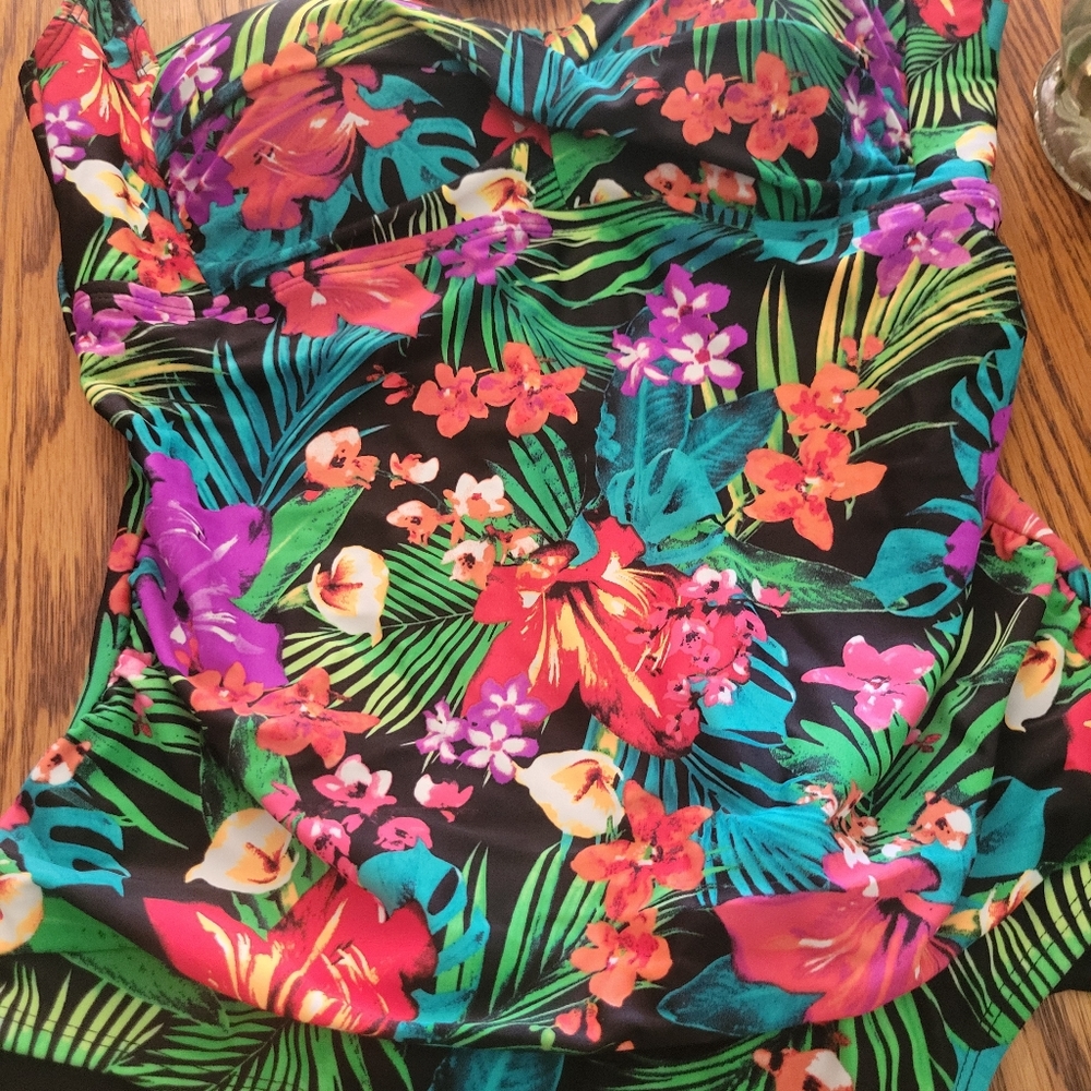 Bathing suit